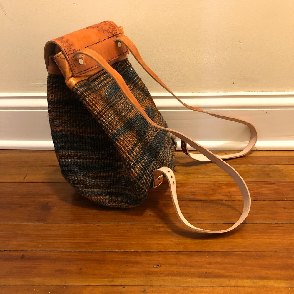 Handwoven Backpack - Picture 2 of 5